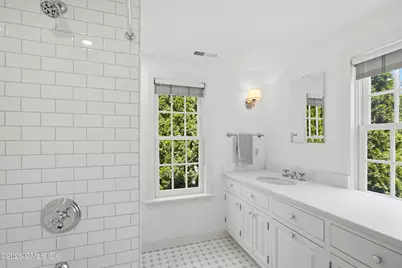 17 Shore Road, Old Greenwich, CT 06870 - Photo 14