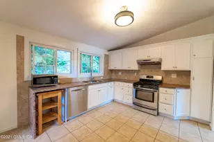 37 Amherst Rd, Greenwich, CT 06878 - Photo 6