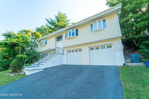 37 Amherst Rd, Greenwich, CT 06878 - Photo 2