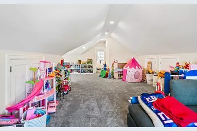 43 Burdsall Drive, Greenwich, CT 06831 - Photo 26