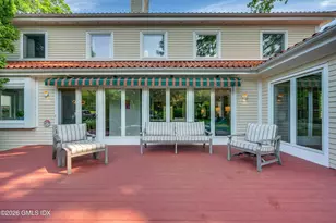 3 Old Clubhouse Rd, Old Greenwich, CT 06870 - Photo 2