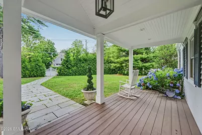 124 Shore Road, Old Greenwich, CT 06870 - Photo 2
