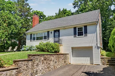 25 Westview Place, Greenwich, CT 06878 - Photo 2