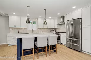 25 Westview Pl, Greenwich, CT 06878 - Photo 12