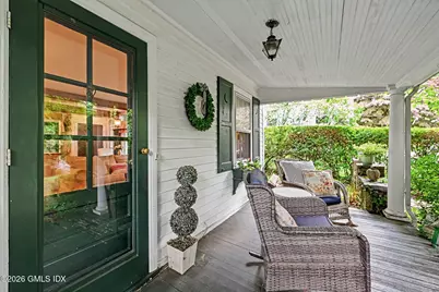 33 Center Drive, Old Greenwich, CT 06870 - Photo 2