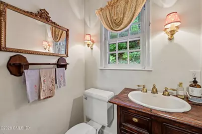 33 Center Drive, Old Greenwich, CT 06870 - Photo 18