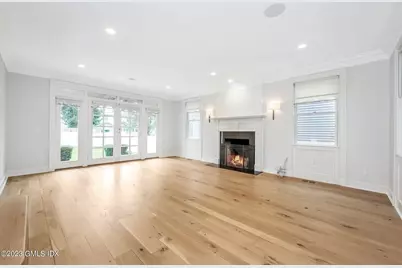 10 Thornhill Road, Greenwich, CT 06878 - Photo 10