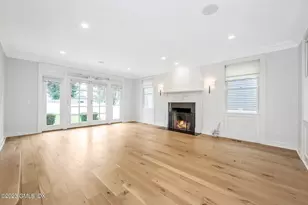10 Thornhill Rd, Greenwich, CT 06878 - Photo 10