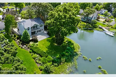 5 Grimes Road, Old Greenwich, CT 06870 - Photo 1