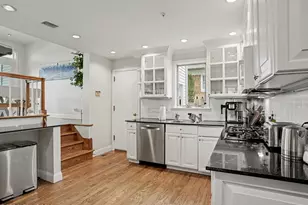 5 Grimes Rd, Old Greenwich, CT 06870 - Photo 12
