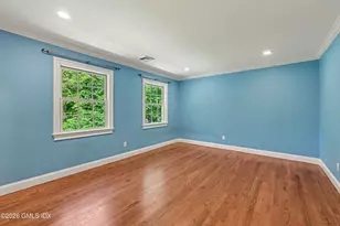 94 Londonderry Dr, Greenwich, CT 06830 - Photo 52