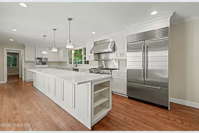 94 Londonderry Drive, Greenwich, CT 06830 - Photo 18