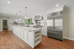 94 Londonderry Dr, Greenwich, CT 06830 - Photo 18