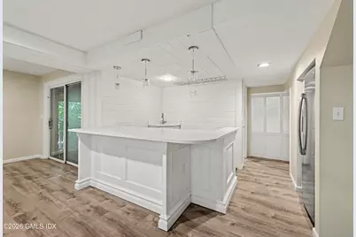 94 Londonderry Drive, Greenwich, CT 06830 - Photo 70