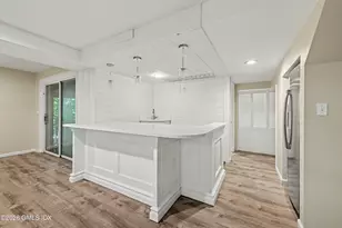 94 Londonderry Dr, Greenwich, CT 06830 - Photo 70