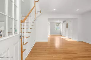 72 Orchard St, Greenwich, CT 06807 - Photo 4