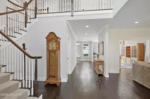 23 Riverside Ln, Greenwich, CT 06878 - Photo 4