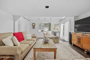 1 Cherry Ln, Old Greenwich, CT 06870 - Photo 20