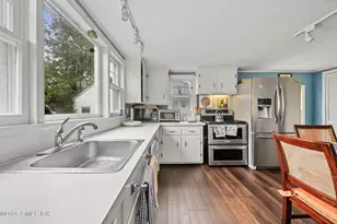 1 Cherry Ln, Old Greenwich, CT 06870 - Photo 26