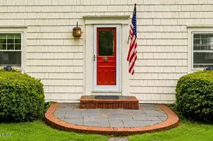 1 Cherry Ln, Old Greenwich, CT 06870 - Photo 2