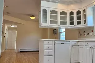 49 S Water St, Greenwich, CT 06830 - Photo 6