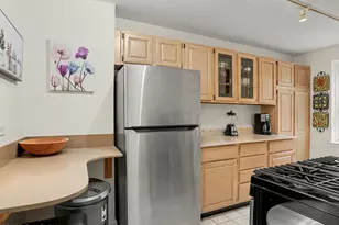52 Lafayette Pl, Greenwich, CT 06830 - Photo 12