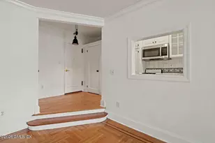25 W Elm St, Greenwich, CT 06830 - Photo 8