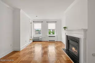 25 W Elm St, Greenwich, CT 06830 - Photo 2