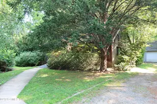 1365 King St, Greenwich, CT 06831 - Photo 4