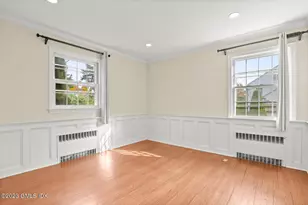 16 Intervale Pl, Greenwich, CT 06830 - Photo 12
