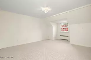 16 Intervale Pl, Greenwich, CT 06830 - Photo 16
