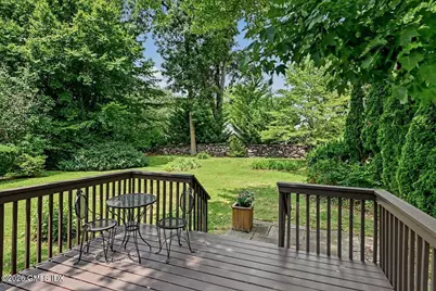 4 Hassake Road, Old Greenwich, CT 06870 - Photo 10