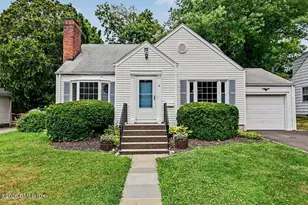 4 Hassake Rd, Old Greenwich, CT 06870 - Photo 1