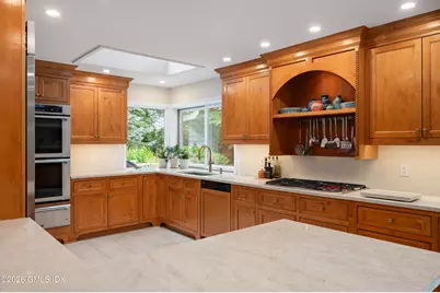 108 Perkins Road, Greenwich, CT 06830 - Photo 22