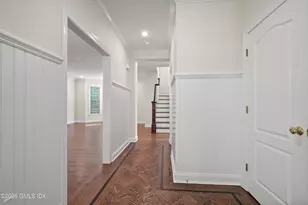 25 Decatur St, Greenwich, CT 06807 - Photo 4