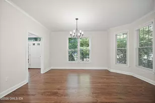 25 Decatur St, Greenwich, CT 06807 - Photo 6