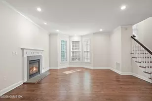 25 Decatur St, Greenwich, CT 06807 - Photo 8