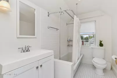 2 Quintard Avenue, Old Greenwich, CT 06870 - Photo 32
