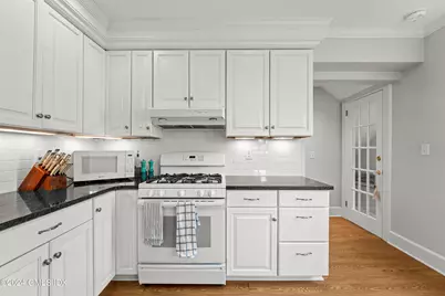 41 Ridge Street #1, Greenwich, CT 06830 - Photo 20