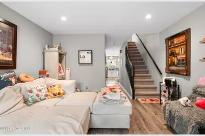 9 Columbus Avenue, Greenwich, CT 06830 - Photo 6
