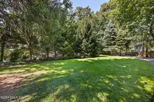 14 Grove Ln, Greenwich, CT 06831 - Photo 32