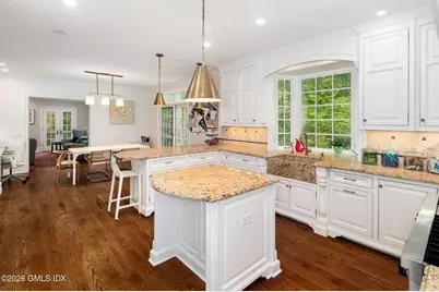 219 Orchard Street, Greenwich, CT 06807 - Photo 10