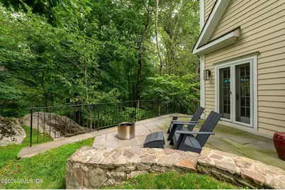 219 Orchard Street, Greenwich, CT 06807 - Photo 30