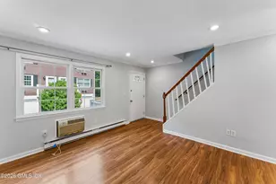 12 Camelot Dr, Norwalk, CT 06850 - Photo 6