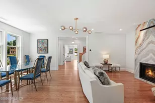 31 Meadow Wood Dr, Greenwich, CT 06830 - Photo 8