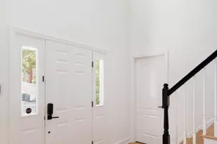 31 Hawthorne Street Nor, Greenwich, CT 06831 - Photo 4