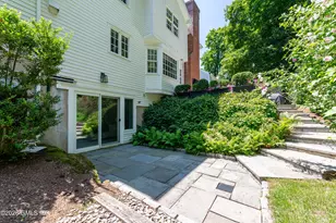 31 Hawthorne Street Nor, Greenwich, CT 06831 - Photo 32