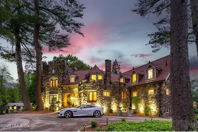 546 Lake Avenue, Greenwich, CT 06830 - Photo 1