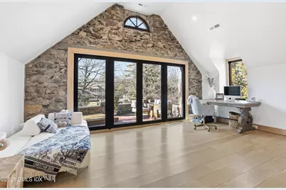 546 Lake Avenue, Greenwich, CT 06830 - Photo 18
