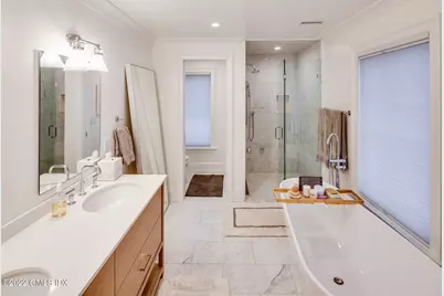 25 Woodland Drive #B, Greenwich, CT 06830 - Photo 14